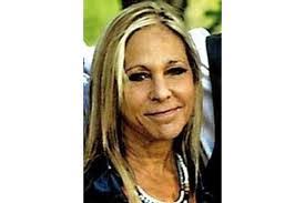 Mary Rist's Instagram, Twitter & Facebook