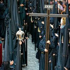 Maybe you would like to learn more about one of these? Tunica De Nazareno De La Hermandad De San Isidoro De Sevilla Tunicas Nazarenas