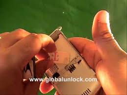 How to unlock at&t motorola razr v3 ? Motorola Razr V3i Unlock Dolce Gabbana Cell Phone 12 Mb