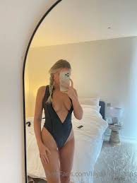 lily phillips onlyfans erothots