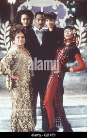 Eartha Kitt & Eddie Murphy Film Boomerang (1992) Characters: Lady Eloise &  Marcus Director: Reginald Hudlin 01 July 1992 **WARNING** This Photograph  is for editorial use only and is the copyright of