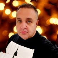 Angel Carbonell's Instagram, Twitter & Facebook