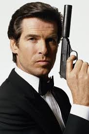 7 easy and cute holyday hairstyles. James Bond Haircut