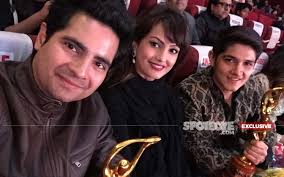 Some lesser known facts about karan mehra does karan mehra smoke?: A Zkzwuos6mnm