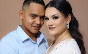 Petición de Dania y Héctor