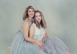 Mother with children enjoy sitting on surfboard at clear mother and daughter enjoying nature, the blue pool, wareham, dorset, united kingdom. Mother Daughter Photo Shoot With Make Up Charlotte Starup Photography Starnberg