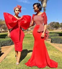 Bride Bridesmaid In Red Shweshwe Inspired Modern Outfits 2019 African Fashion Dresses South African Traditional Dresses Shweshwe Dresses