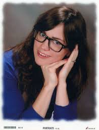 Lucy Ruth Cummins: All The Wonders, Episode 270