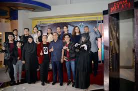 Adam, in order to learn more about the place and its ghostly connection, decides to keep the supernatural stories around the house. Tayangan Perdana Filem Dorm Melati Finas