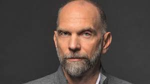 Alexander Geist testet das Betonschleifgerät HILTI DGH130