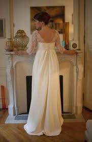 Juli 1817 in winchester) war eine britische schriftstellerin aus der zeit der regency, deren hauptwerke stolz und vorurteil und emma zu den klassikern der englischen literatur gehören. 460 Jane Austen Wedding Ideen In 2021 Empire Kleid Jane Austen Brautkleid Empire Stil