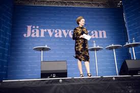 Årets politikervecka i järva pågår under fem dagar där en partiledare för respektive svt bevakar hela veckan. Jobben Lockade Folk Till Jarvaveckan Fran Start