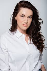 Mulher Adulta a Olhar Para a Câmara Durante a Chamada Em Casa. Foto de  Stock