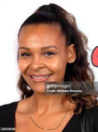 278 Samantha Simmons Photos & High Res Pictures