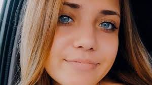 Parents of LI woman killed in 2020 crash see boost to penalties for drivers  with suspended licenses