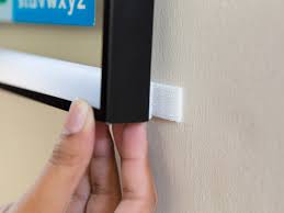 Welche ideen habt ihr die poster an die wand zu hängen?ganz einfac. Poster Aufhangen Mit Bildern Wikihow