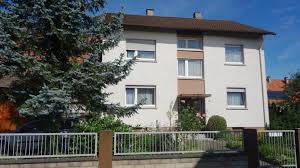 Diese 1968 erbaute doppelhaushalfte mit 2 wohneinheiten und einem ausbaufahigen dachgeschoss (ca. Haus Zum Verkauf 76448 Durmersheim Mapio Net