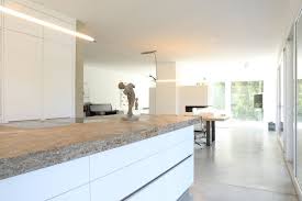 Kochbereich Bauhaus Villa In Munchen Minimalistische Kuchen Von 2p Raum Architekten Minimalistisch Homify Bauhaus Architekt Haus Innenarchitektur