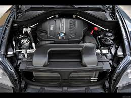 When visiting your local repair shop to get a routine oil change, replace your old oil filter with a workshop oil filter from bosch. 2011 Bmw X5 Xdrive40d Engine Caricos