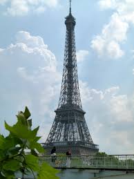 Image result for tbn:U0PYSDnhY1DQuM::www.cityzeum.com/blog/wp-content/uploads/tour-eiffel-enfants.png