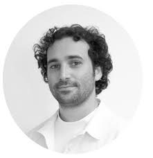 15 mars 1996: La radio One FM s'installe sur les ondes