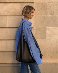 Regardless of your hair type, you'll find here lots of superb short hairdos, including short wavy hairstyles, natural hairstyles for short hair, short punk hairstyles and short hairstyles. Lisa Olsson On Instagram Wednesday Short Hair Styles Fashion Outfits Style