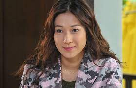 鍾嘉欣) (born 9 april 1984) is a tvb actress and singer. Linda Chung Felt Brother S Keeper Role Was Custom Made For Her Jaynestars Com