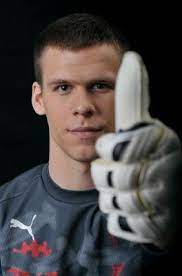 Artur jan szczęsny, urodzony w krakowie białostocki poeta, po czterech dekadach pisanie wierszy doczekał się wyboru swoich poezji, w formie obszernego tomu. Jan Szczesny Brat Wojciecha Szczesnego