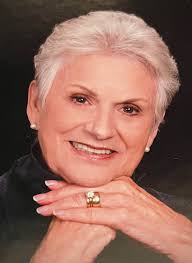 Jacquelyn Jean Dixon was born