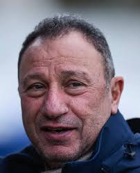 غور ياض يا ليفه داهيه في شكلك بلا خالو بلا مالو. روح لم الكور دي AL  ALAHLAWYA FAMI FAMUY PYDAMDX TRAMIDI 1 2 3