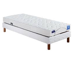 Aussi les matelas des literies électriques sont de mousse à mémoire de qualité qui gélifie instantanément avec l'inclinaison du corps. Lit Electrique Pour 1 Personne Relaximo Matelas Mousse Et Latex Roma