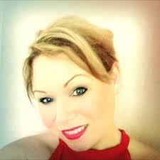 lisa pierre (@lisapierre)