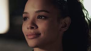 Sisi Stringer Explains What Sets The Vampire Academy Show Apart From The  Film