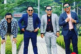 Reaction alip ba ta lagu wali (yank) | duet dan review. Liriknya Sarat Makna Ini 7 Lagu Reliji Wali Yang Bikin Auto Tobat