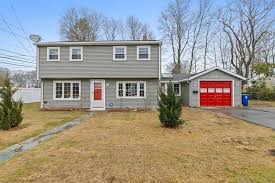 1 jfk memorial drive, braintree outdoor market dates: 4 Lake Braintree Ma 02184 Mls 72775270 Coldwell Banker