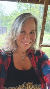 Start your Thanksgiving week off with a cold drink with me. Tomorrow 3-9;  Thursday closed; Friday 12-1; and don't forget Saturday 2-1 with Everett &  the boys will be playing 7-10! It's