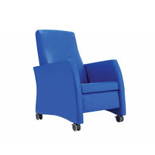 Scopri su eprice la sezione poltrona letto e acquista online. Poltrone Relax Per Anziani 5 Modelli Belli E Dal Design Moderno