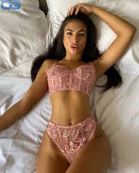 Emily Faye Miller nude, pictures, photos, Playboy, naked, topless, fappening