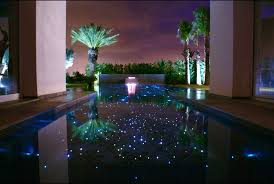 Des Etoiles Dans Votre Piscine Et Dans Vos Yeux Eclairage Piscine Lumiere Piscine Fibre Optique