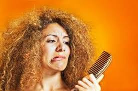 Kabarik Saclar Icin Maske Curly Hair Styles Frizzy Hair Curly Hair Styles Naturally