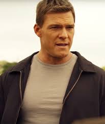 Reacher Doni Lyn Wallace Black Jacket