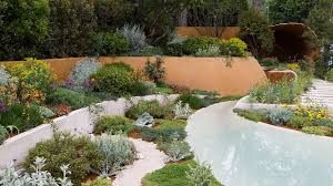 See The Dubai Majlis Garden At Rhs Chelsea Flower Show Rhs Gardening 2019 Chelsea Flower Garden Show Flower Show