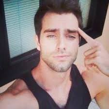 Bruno Evans (@Bruno__Evans)