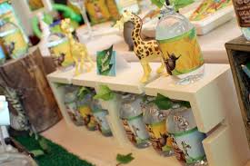 What a fun theme for a first birthday party. Kara S Party Ideas Madagascar Party Ideas Supplies Planning Idea Cake Decor Dreamworks