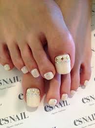 31 of the cutest white nail art designs. 15 Bold Toe Nail Designs For A Beach Vacation Styleoholic
