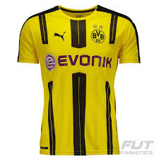 This walk onto the pitch made him the youngest american to appear in the bundesliga. Puma Borussia Dortmund Home 2017 Jersey
