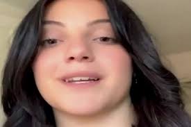 Langka, Mahasiswi Ini Terlahir dengan Dua Rahim dan Dua Miss V