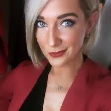 Heather Donley's Instagram, Twitter & Facebook