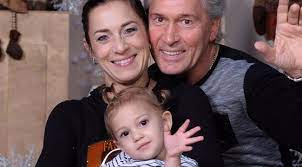 Изучайте релизы fésűs nelly на discogs. Fesus Nelly Lehet Hogy Nem Ismer Meg A Lanyom Borsonline