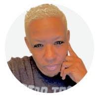 Sandy Hurst's Instagram, Twitter & Facebook